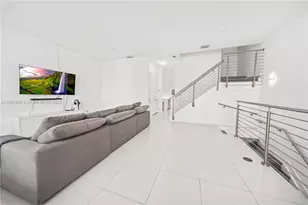 9153 NW 33rd St, Doral, FL 33172 - Photo 9