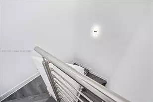 9153 NW 33rd St, Doral, FL 33172 - Photo 27