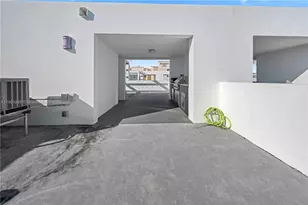 9153 NW 33rd St, Doral, FL 33172 - Photo 31