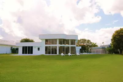 6003 Umbrella Tree Ln, Tamarac, FL 33319 - Photo 3