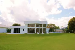 6003 Umbrella Tree Ln, Tamarac, FL 33319 - Photo 3