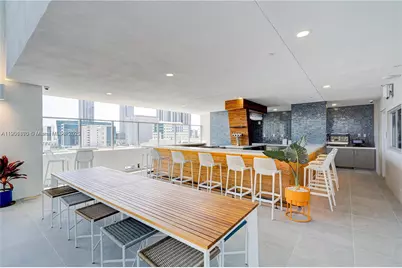 227 NE 2nd St #1606, Miami, FL 33132 - Photo 19