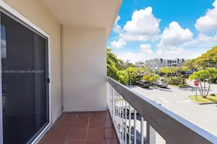 7701 Camino Real, Miami, FL 33143 - Photo 5