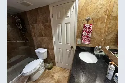 19416 NE 26th Ave #111B, Miami, FL 33180 - Photo 5