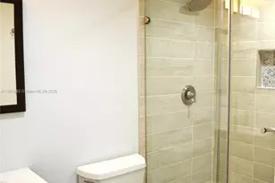 8045 SW 107th Ave, Miami, FL 33173 - Photo 15