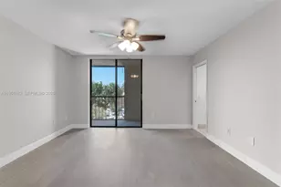 8045 SW 107th Ave, Miami, FL 33173 - Photo 15