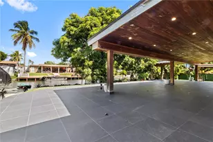 10981 SW 47th St, Miami, FL 33165 - Photo 21