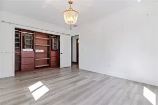 10981 SW 47th St, Miami, FL 33165 - Photo 19