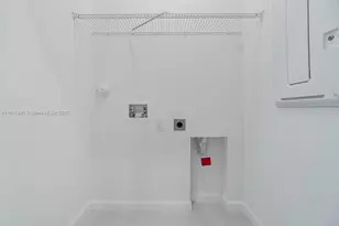 207 SW 159th Ter, Pembroke Pines, FL 33027 - Photo 21