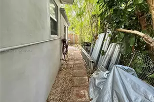 917 N 26th Ave, Hollywood, FL 33020 - Photo 35