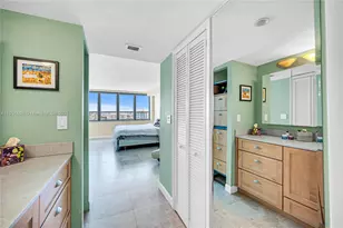 11 Island Ave, Miami Beach, FL 33139 - Photo 13