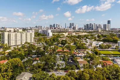 901 NW 7th St Rd, Miami, FL 33136 - Photo 15