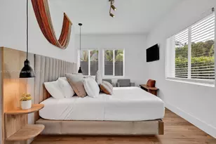 901 NW 7th Street Rd, Miami, FL 33136 - Photo 29