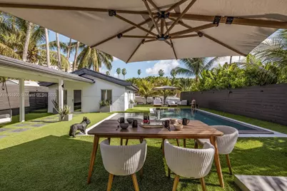 901 NW 7th St Rd, Miami, FL 33136 - Photo 51