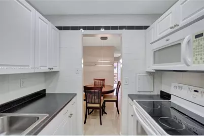 17001 NE 13th Ave #306, Miami, FL 33162 - Photo 3