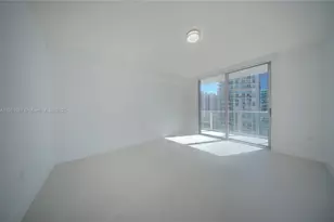 300 Sunny Isles Blvd, Sunny Isles Beach, FL 33160 - Photo 21