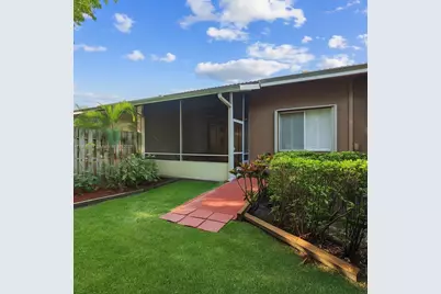 10168 Lombardy Dr, Tamarac, FL 33321 - Photo 21