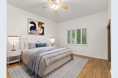 10168 Lombardy Dr, Tamarac, FL 33321 - Photo 7