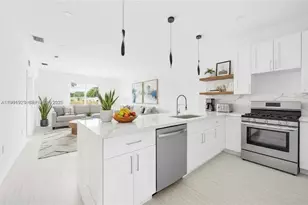 10745 SW 217th St, Miami, FL 33170 - Photo 7