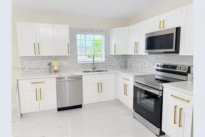 4340 SW 19th St, West Park, FL 33023 - Photo 21