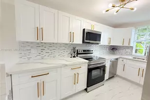 4340 SW 19th St, West Park, FL 33023 - Photo 23