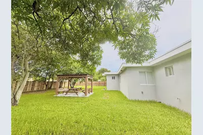 4340 SW 19th St, West Park, FL 33023 - Photo 63