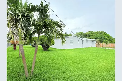 4340 SW 19th St, West Park, FL 33023 - Photo 65