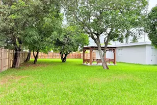 4340 SW 19th St, West Park, FL 33023 - Photo 59