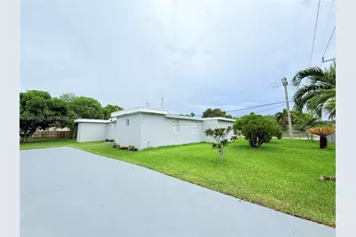 4340 SW 19th St, West Park, FL 33023 - Photo 73