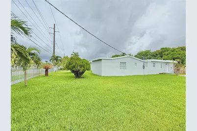 4340 SW 19th St, West Park, FL 33023 - Photo 69