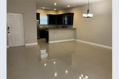 798 NE 43 St, Oakland Park, FL 33334 - Photo 5