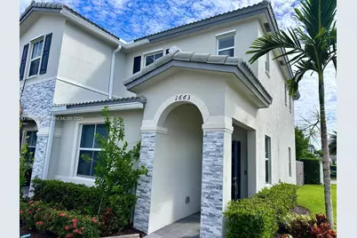 1663 SE 26th Rd, Homestead, FL 33035 - Photo 1