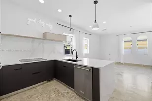 623 NE 11th Ave, Fort Lauderdale, FL 33304 - Photo 15