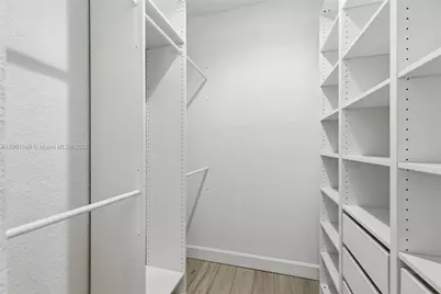 623 NE 11th Ave, Fort Lauderdale, FL 33304 - Photo 29