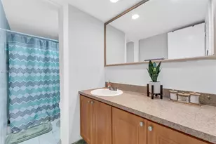 10500 SW 108th Ave, Miami, FL 33176 - Photo 13
