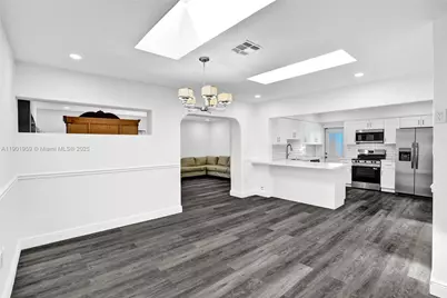 6300 SW 62nd Pl, South Miami, FL 33143 - Photo 15