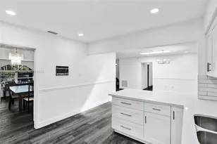 6300 SW 62nd Pl, South Miami, FL 33143 - Photo 11