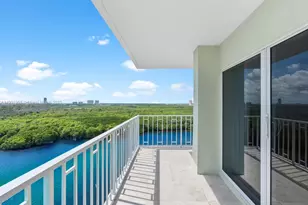 500 Bayview Dr, Sunny Isles Beach, FL 33160 - Photo 13