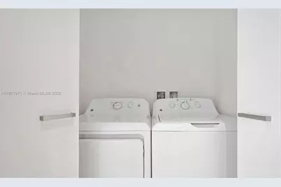 301 Altara Ave #801, Coral Gables, FL 33146 - Photo 29