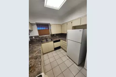 4505 W 15th Ave #703, Hialeah, FL 33012 - Photo 29