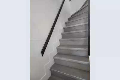 4505 W 15th Ave #703, Hialeah, FL 33012 - Photo 13