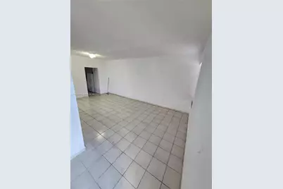 4505 W 15th Ave #703, Hialeah, FL 33012 - Photo 17