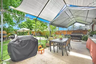 11953 SW 268th Terrace, Miami, FL 33032 - Photo 9