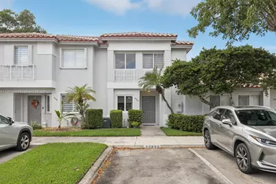 20888 NW 1st St, Pembroke Pines, FL 33029 - Photo 1