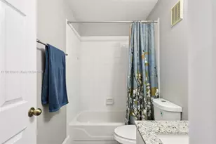 20888 NW 1st St, Pembroke Pines, FL 33029 - Photo 27