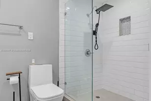 13105 Ixora Ct, North Miami, FL 33181 - Photo 25