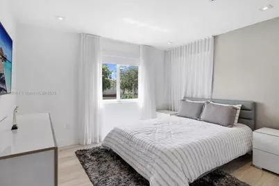 11325 NW 66th St, Doral, FL 33178 - Photo 61