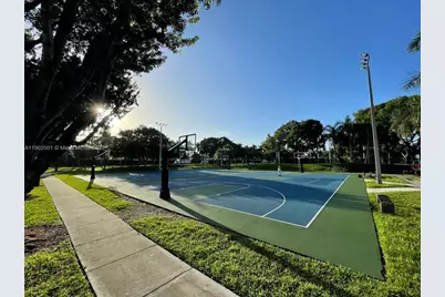 11325 NW 66th St, Doral, FL 33178 - Photo 81