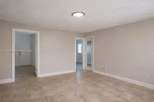 12275 NE 19th Ave, North Miami, FL 33181 - Photo 17