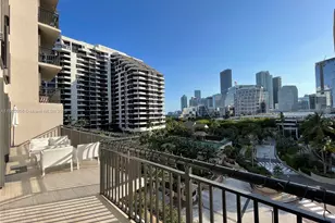 540 Brickell Key Dr, Miami, FL 33131 - Photo 33